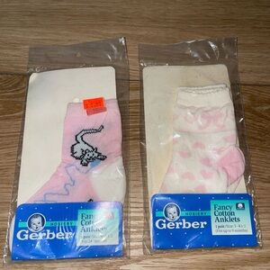 Vintage Gerber Fancy Cotton Anklets Socks 0-9m & 9-24m NOS NEW